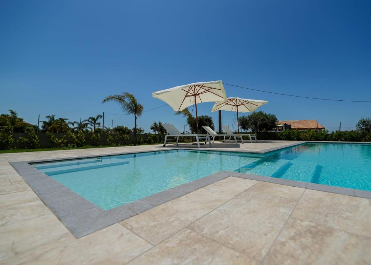 Casa Vacanze Il Mandorlo Шикли Екстериор снимка