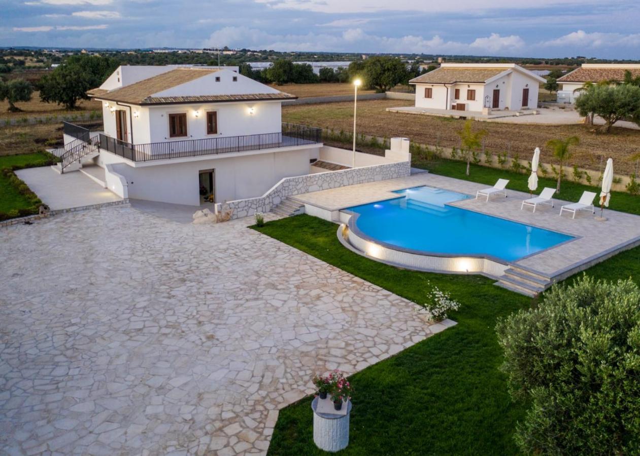 Casa Vacanze Il Mandorlo Шикли Екстериор снимка