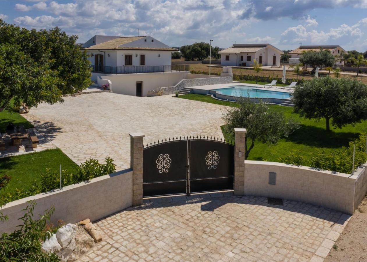 Casa Vacanze Il Mandorlo Шикли Екстериор снимка