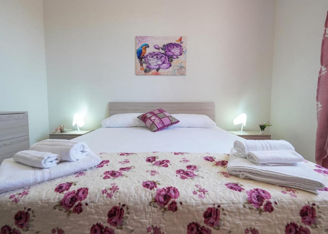 Casa Vacanze Il Mandorlo Шикли Екстериор снимка